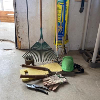 YARD AND GARDEN TOOLS