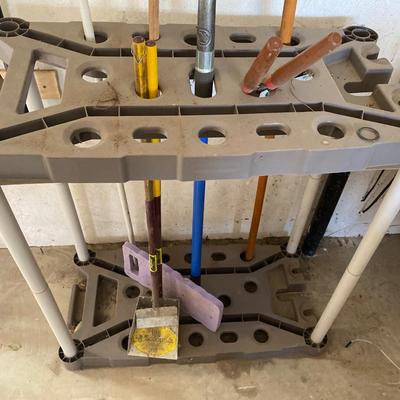 GARAGE/YARD TOOL ORGANIZER AND STARTER TOOL