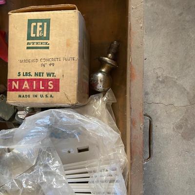 GOOD FINDS IN THIS DRAWER