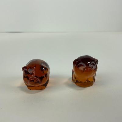 -83- IMPERIAL | Amber Piglet Figures