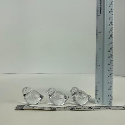 -88- ART GLASS | Clear Glass Small Bird Figures