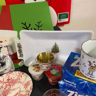 CHRISTMAS KITCHEN ITEM