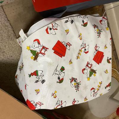 CHRISTMAS KITCHEN ITEM