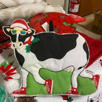 CHRISTMAS KITCHEN ITEM