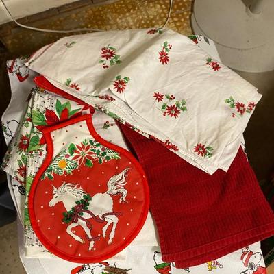 CHRISTMAS KITCHEN ITEM