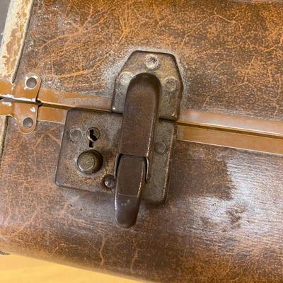 1940â€™s SAMSONITE LUGGAGE