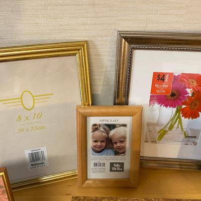 PICTURE FRAMES