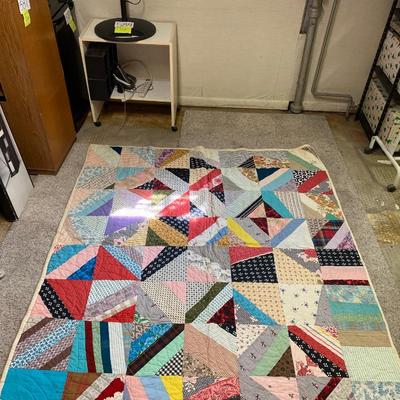 VINTAGE HANDMADE QUILT