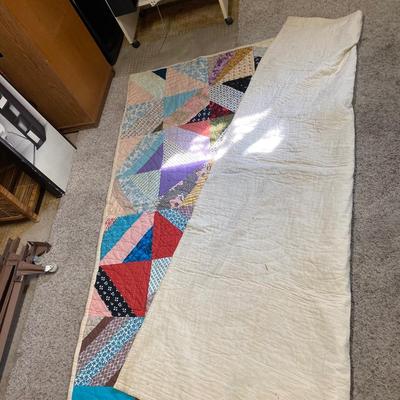 VINTAGE HANDMADE QUILT