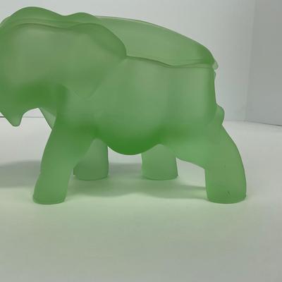 -96- INDIANA | Tiara Green Frosted Satin Glass Elephant Trinket Box
