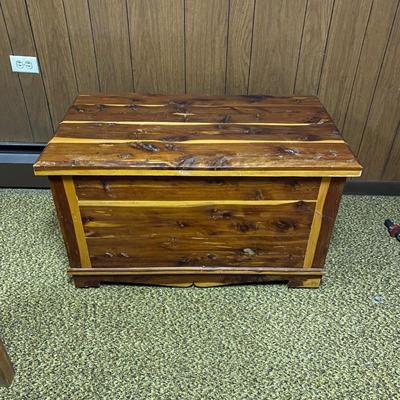 CEDAR CHEST ON WHEELS