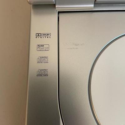 DVD/CD/MP3 player