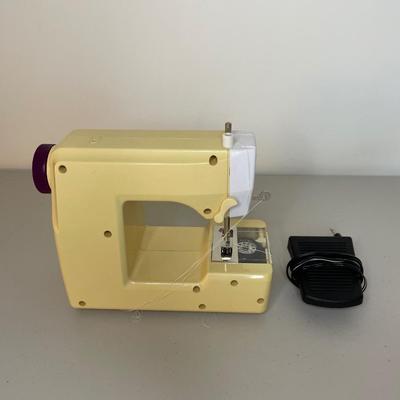 Easy Sew Cordless Portable Sewing Machine