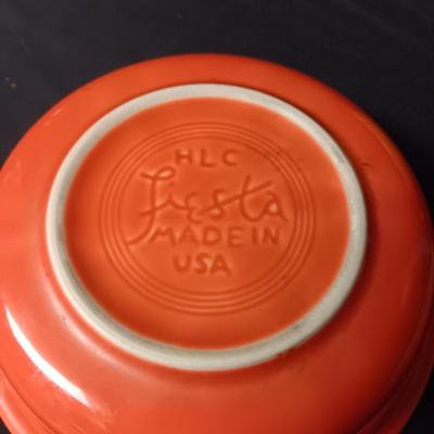 FIESTAWARE 2 SERVING BOWLS AND STOUT YELLOW PITCHER