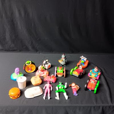 VINTAGE MCDONALD'S TOYS (3)