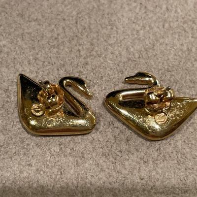 Vintage Swarovski swan earrings