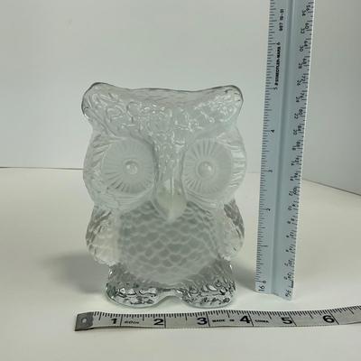 -114- VIKING | Frosted Clear Glass Owl Paperweight