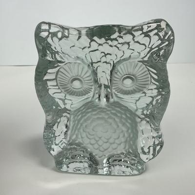 -114- VIKING | Frosted Clear Glass Owl Paperweight