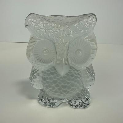 -114- VIKING | Frosted Clear Glass Owl Paperweight