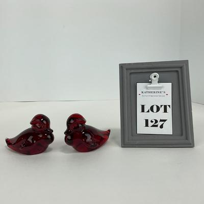 -127- HEISEY | By Dalzell Imperial Ruby Red Sitting Wood Ducklings | Marked