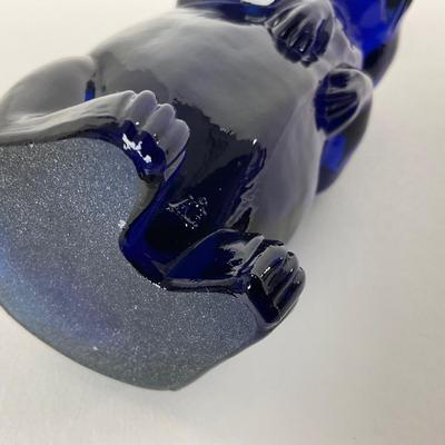 -134- IMPERIAL | Cobalt Blue Woodchuck Beaver Figure | Marked