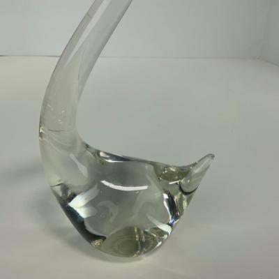 -135- ART GLASS | Clear Glass Mid Century Swan Figures
