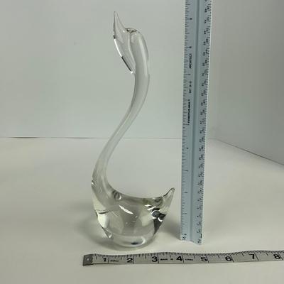 -135- ART GLASS | Clear Glass Mid Century Swan Figures