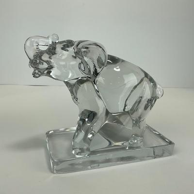-141- NEW MARTINSVILLE | Clear Glass Elephant Figure