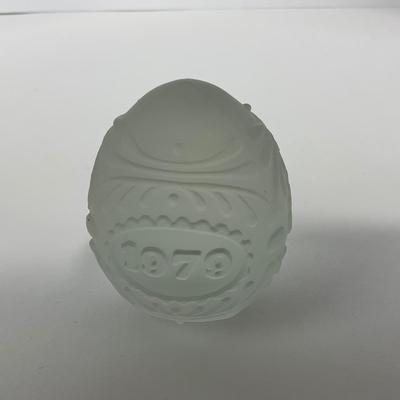 -157- GOBEL | Frosted Glass 1979 Egg | Marked