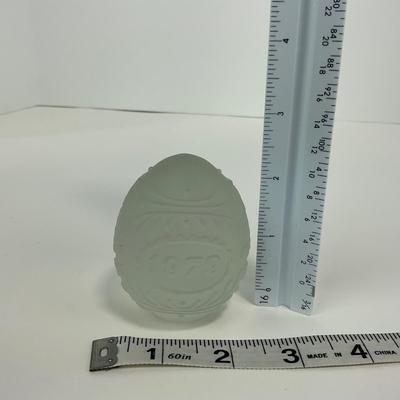 -157- GOBEL | Frosted Glass 1979 Egg | Marked