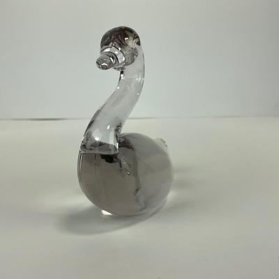 -174- ART GLASS | Clear Glass Swan Figure