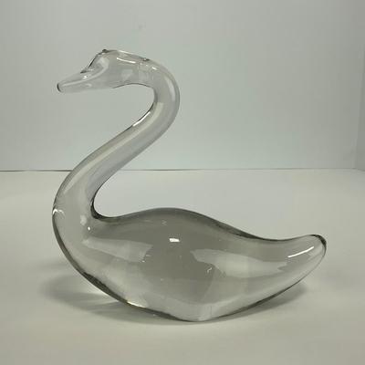 -184- ART GLASS | Clear Glass Swan Figure