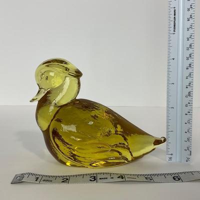 -186- HEISEY | By Imperial Sunshine Yellow Momma Wood Duck & Ducklings | Marked
