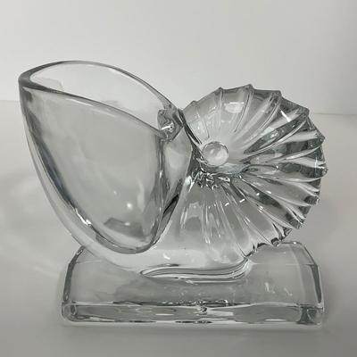-198- NEW MARTINSVILLE | 1940â€™s Crystal Nautilus Sea Shell Bookends
