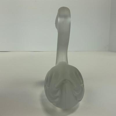 -205- FENTON | Art Glass Frosted Swan Figure | Marked