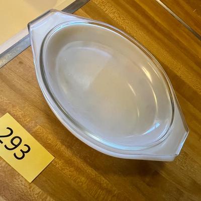 Pyrex Town & Country casserole