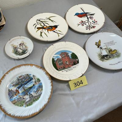 Lot of collectors plates