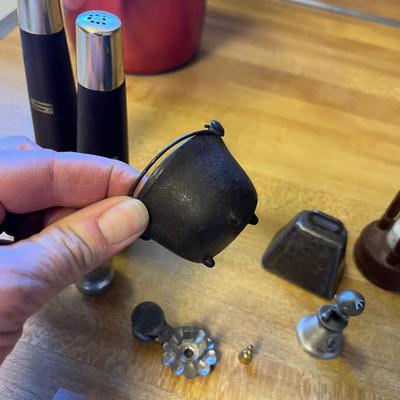 Vintage kitchen ware