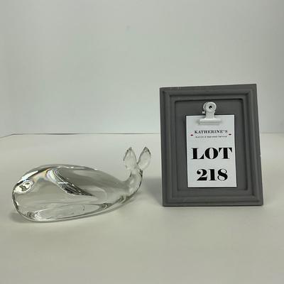 -218- PILGRIM | Clear Glass Whale paperweight Figure