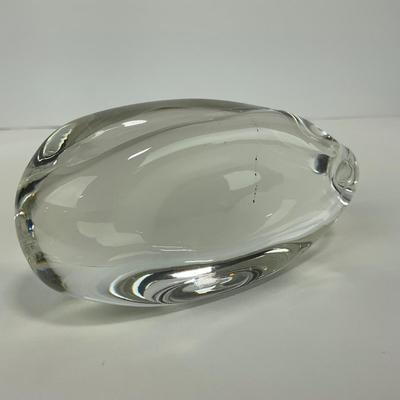 -218- PILGRIM | Clear Glass Whale paperweight Figure