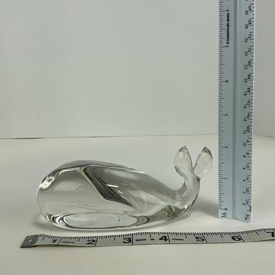 -218- PILGRIM | Clear Glass Whale paperweight Figure