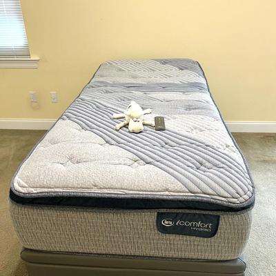 Like New~ SERTA ICOMFORT HYBRID ADJUSTABLE Twin XL