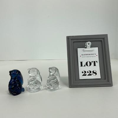 -228- VIKING | Small Clear Glass & Blue Small Rabbit Figures