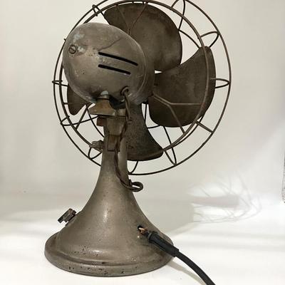 Vintage Table Fan ~ Read Details