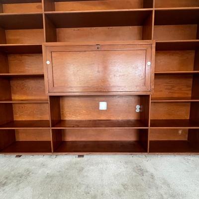 Oversized, HEAVY Wall Unit-READ MEASUREMENTS
