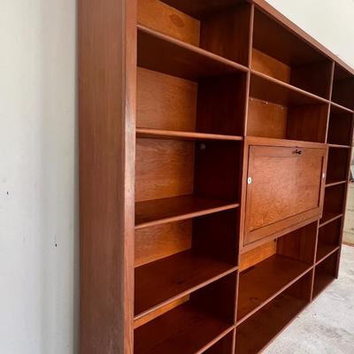 Oversized, HEAVY Wall Unit-READ MEASUREMENTS