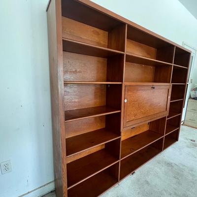 Oversized, HEAVY Wall Unit-READ MEASUREMENTS