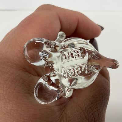 -247- ART GLASS | Clear Glass Penguin Figure