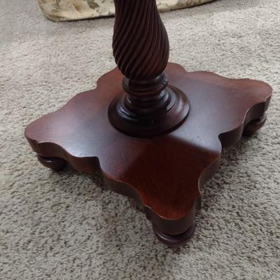 Mahogany Octagonal Pedestal Side Table