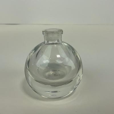 -250- COLLECTIBLE | Clear Glass Perfume Bottle Bird Figure